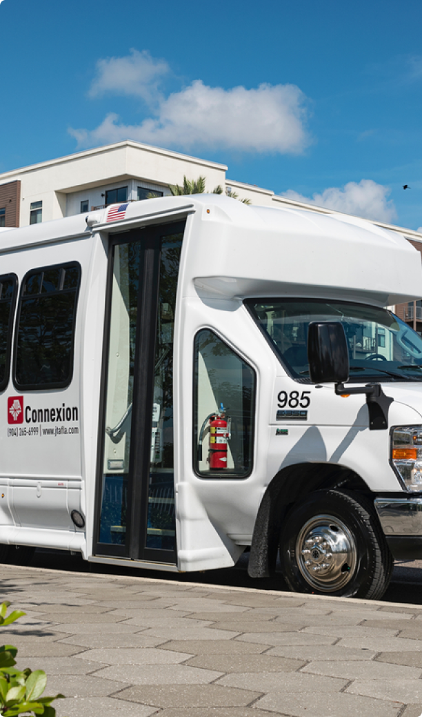Accessible-Paratransit-Service.png